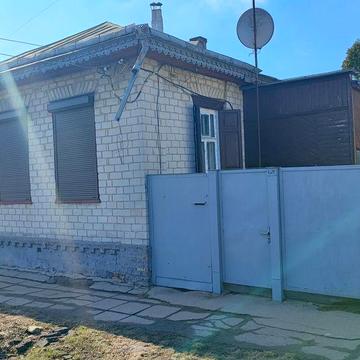 Частина будинку по вулиці Василівська