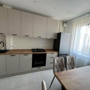 Від власника - ДНС (біля критого ринку) - двокімнатна