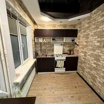 *Продається 1-о кімнатна квартира вул. 14 ЖОВТНЯ 4/9