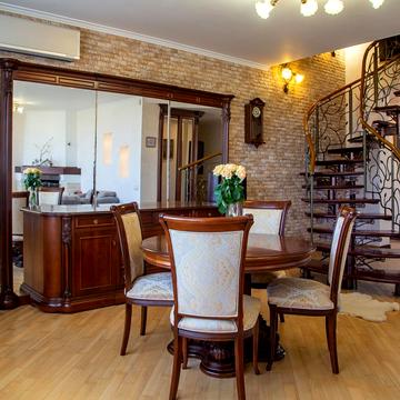 Валерія Лобановського просп., 126-Г