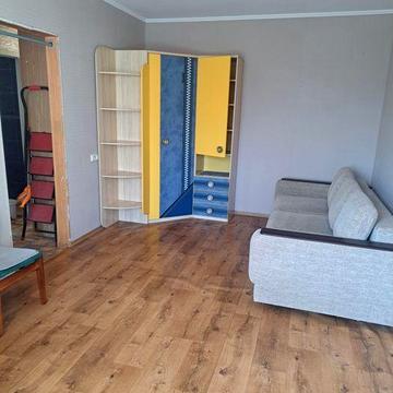 Сади-2 1-о кімн. Квартира в гарному стані