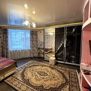 Супер пропозиція. Левада, поруч з Сільпо, гарна 2-х кімновому будинков