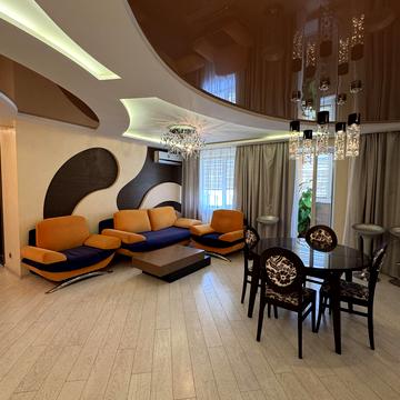 Сергія Ядова вул. (Ювілейна), 16а