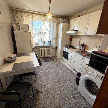 Продам 2 кімнатну квартиру.Працюємо по програмі Є- Оселя !