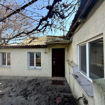 4 комнатный дом на Пестеля с гаражом/ Слободка