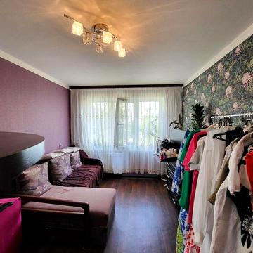 Продаж трикімнатної квартири , Воскресенський масив, пр-т Шухевича.