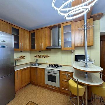 130 м² комфорта возле Парка Победы | кирпичный дом | Армейская