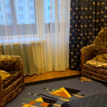 Бульвар Лесі Українки 19.Однокімнатна квартира.