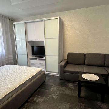 Національної Гвардії вул., 14в