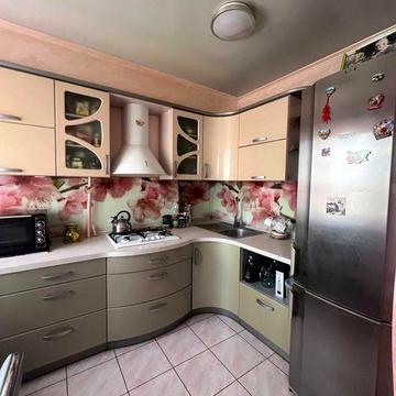 Продаж 2х кімн. район готель Київ. Є- відновлення.