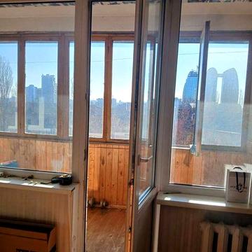 продам 1 комнатную квартиру в центре