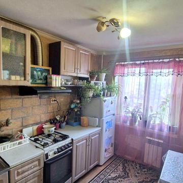 Продаю 3 кімнатну квартиру Келецька р-н ринку Вишенька