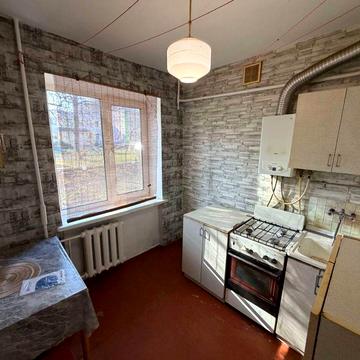 Однокімнатна. Червонія. Цегла