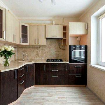 Оренда двокімнатної квартири по вул Угорська