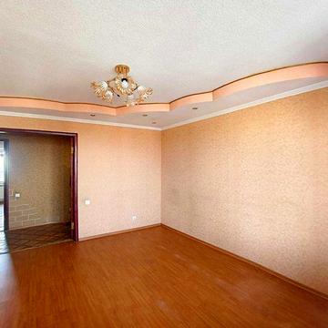 Трикімнатна квартира у Гайсині від власника. Є опалення при блекауті.