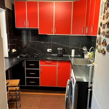 Продам 3 комнатную квартиру ХТЗ Сертификат!