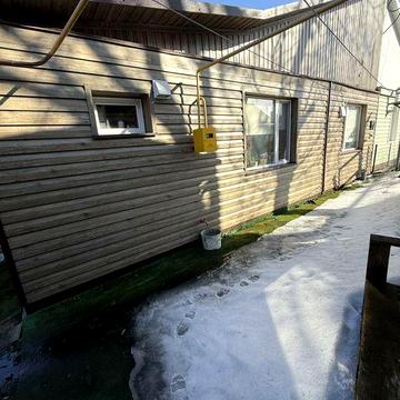 Продам частину будинку з новим ремонтом (2024р) — м. Звягель