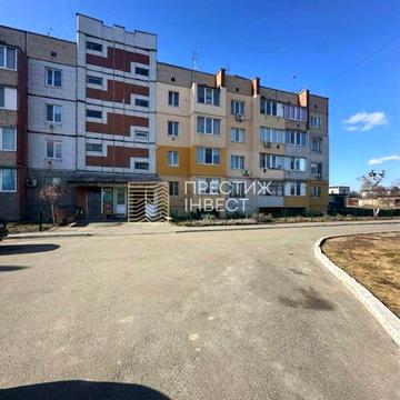 Продаж 1к.квартири під ремонт в селі Ревне