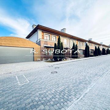 Таунхаус в ЖК Комфорт Сити 220м2 Центр пр. Кирова Поля