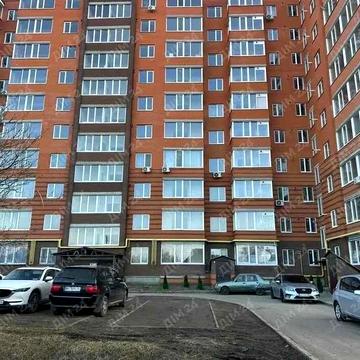 Продаж великої 1-кімнатної квартири – ідеальна база для вашого дизайну