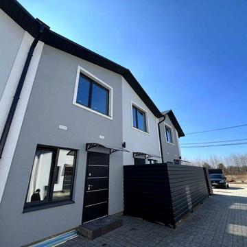 Таунхаус в Білогородці, швидкий виїзд на Київ, поруч магазини