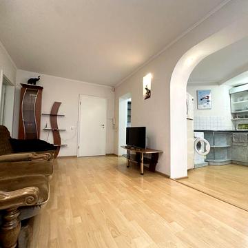 Здається 2 к квартира, пр. О. Поля ,24