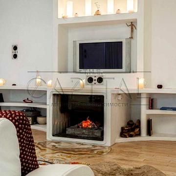 Арт-квартира в серці Києва: Велика Житомирська. Джакузі, Камін.