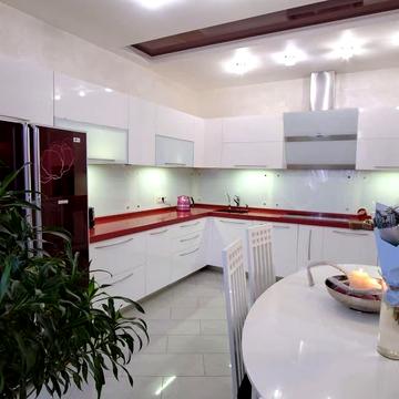 Без% Продам 3-к, вул. Чорновола 2 , метро 5 хвилин