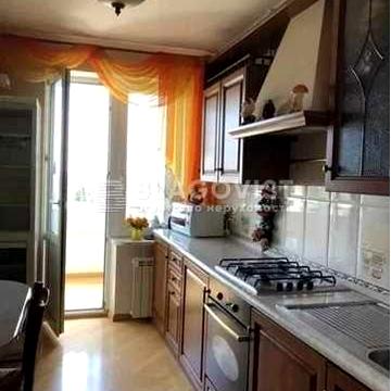 Продаж квартири Арсенальна 3-кім 82м2 вул.Омеляновича Павленка Михайла