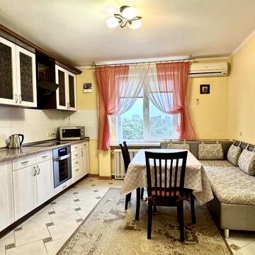 Продаж, 3-к квартира, м.Дарниця, Дарницький б-р,12