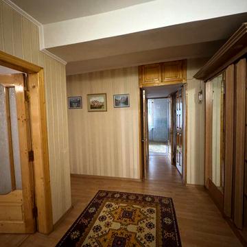 Продаж 3-кім чешки ТЦ Майдан/Roshen!