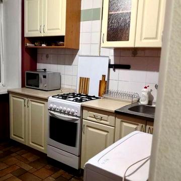 Здається довгостроково 1-кімнатна