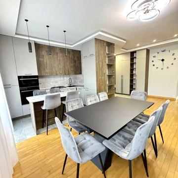 Великогабаритна квартира в НОВОБУДОВІ