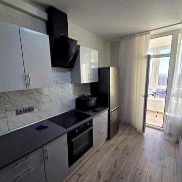 Здам 1 кімнатну квартиру в ЖК "Каховський".