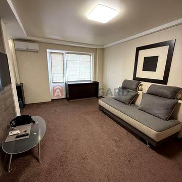 1к квартира-студия біля Козак-Палац