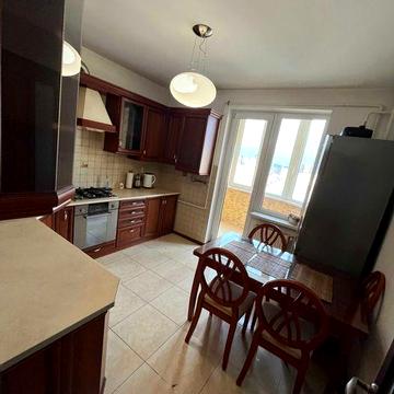 Здається в оренду 2-х кімнатна квартира в новобудові,в центрі міста .