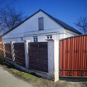 Здається просторий теплий будинок в місті Вишгороді.