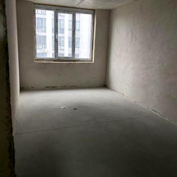 Велика однокімнатна квартира. По  Акції .