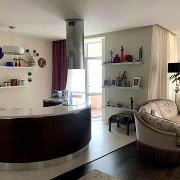 Лесі Українки бульв., 7-А