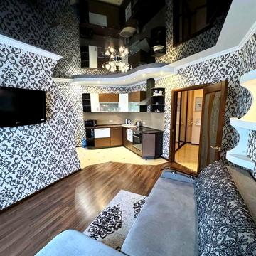 Олександра Мишуги вул., 2