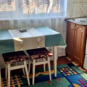 Оренда  частини будинку в центрі Узина