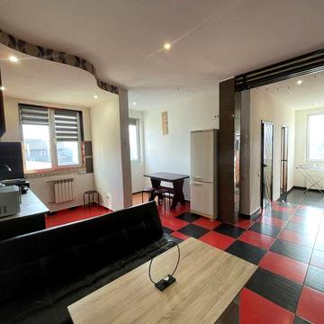 Здаю свою квартиру у приватному будинку метро Славутич