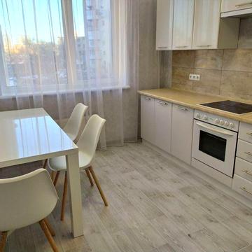 Сдам 1 к. квартиру ЖК 34 жемчужина ул. Бассейная жд вокзал  Привоз