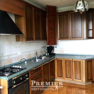 Большая квартира для Вашей семьи в Аркадии