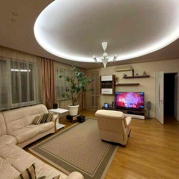 Здам свою 4-кімнатну квартиру в центрі Дніпра пров Шевченка