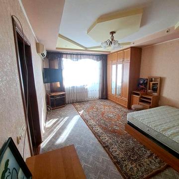 По кільцю  1-о кімн. Чешка в гарному стані, євідновлення