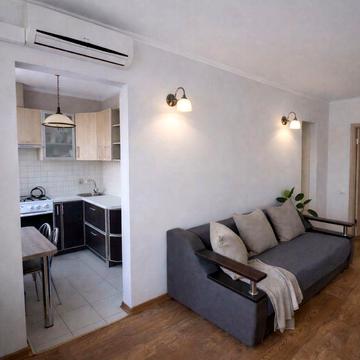 2х.комнатная квартира район Коммунального рынка