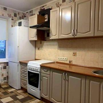 Оренда однокімнатної квартири , просп. Александра Поля, 24