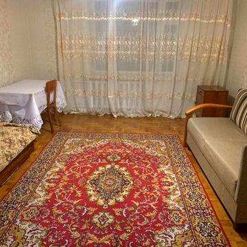 Здається двох кімнатна квартира в Дубово