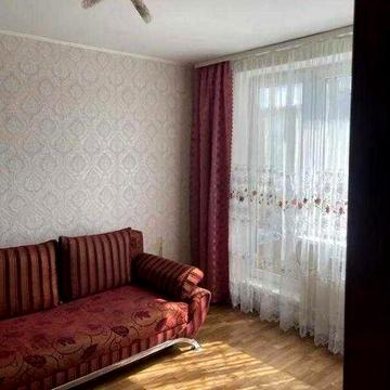 Продам 1 к.кв. на Нових Будинках в 12 хвилинах від метро П.Спорту.